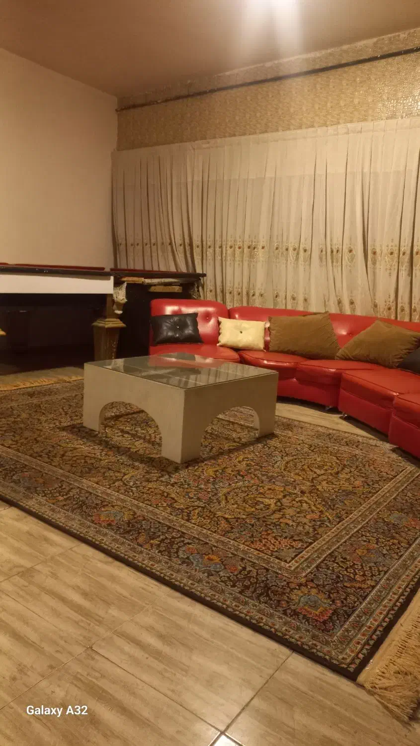 باغ و سوییت دربست اجاره روزانه|اجارهٔ کوتاهمدت ویلا و باغ|کرج, آتشگاه|دیوار