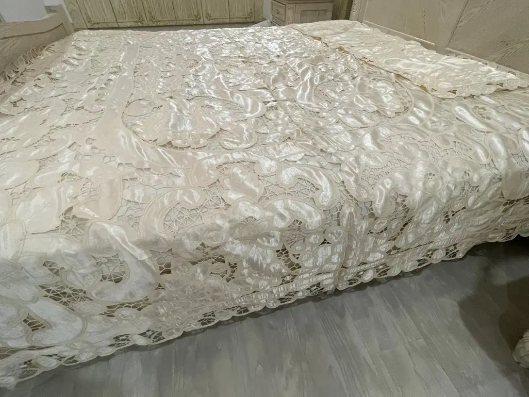 روتختی ساتن هندی برودریدوزی شده|سرویس روتختی|اهواز, شهرک دانشگاه|دیوار