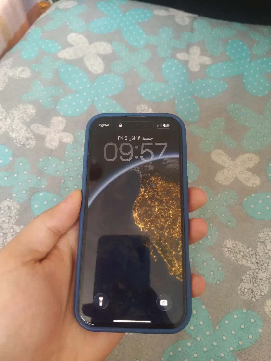 آیفون ۱۶ نرمال سفید ۱۲۸|موبایل|چادگان, |دیوار