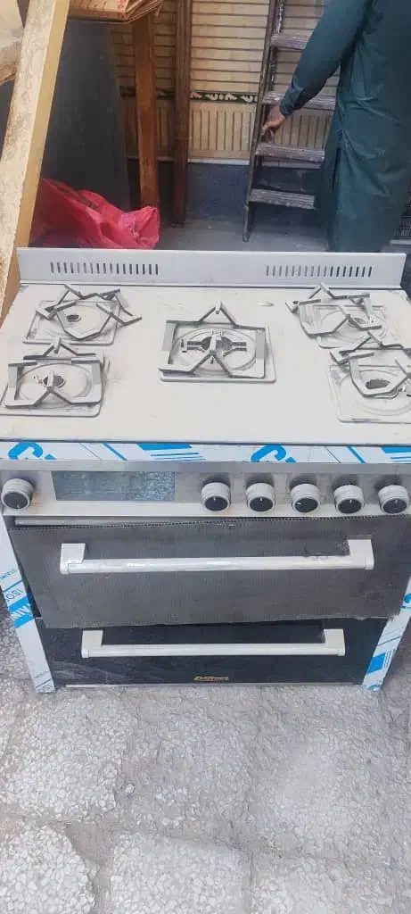 یک عدد گاز فردار سالم و ی گاز معمولی ساده و ی قفسه|اجاق گاز و لوازم برقی پخت‌وپز|زاهدان, |دیوار