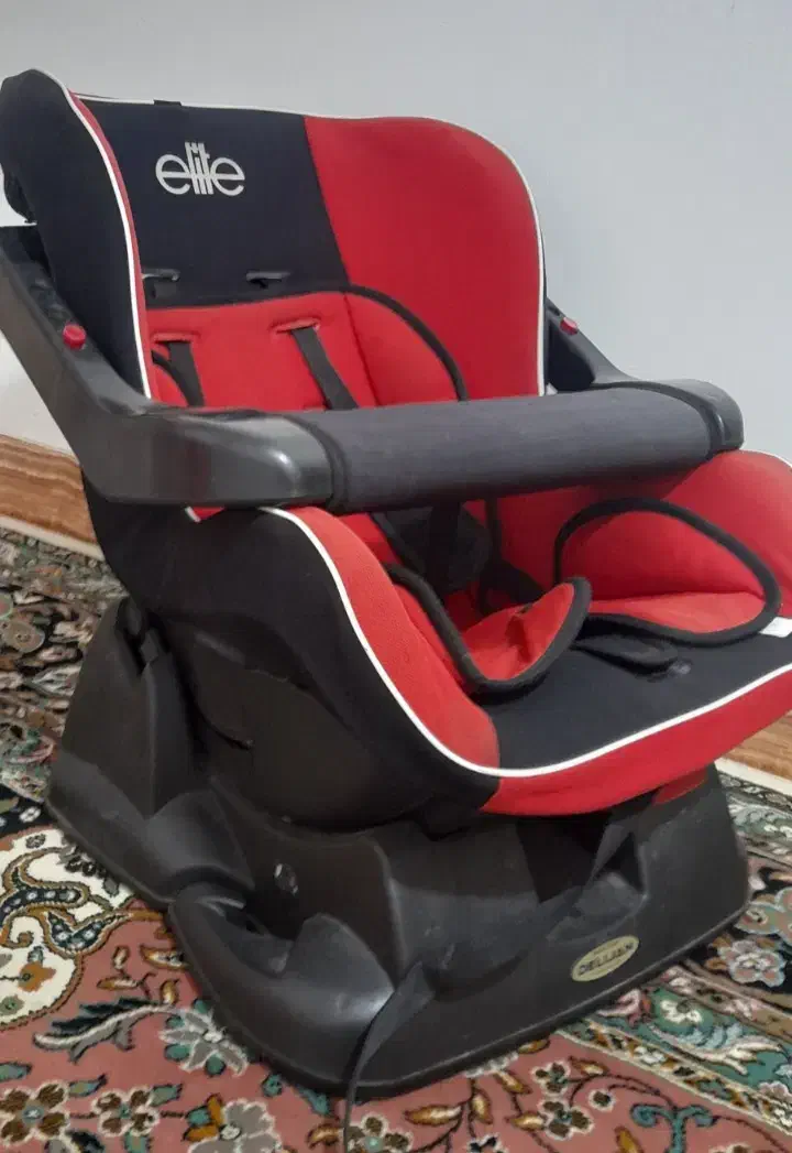 صندلی ماشین کریر|کالسکه و لوازم جانبی|قزوین, |دیوار