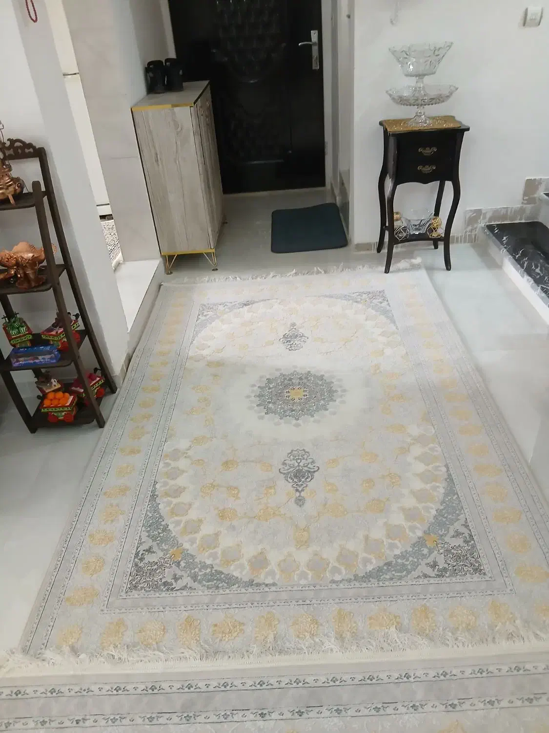 ۳عددفرش ۹متری ویک ۴ متری|فرش|هشتگرد, فاز ۲ مهستان|دیوار