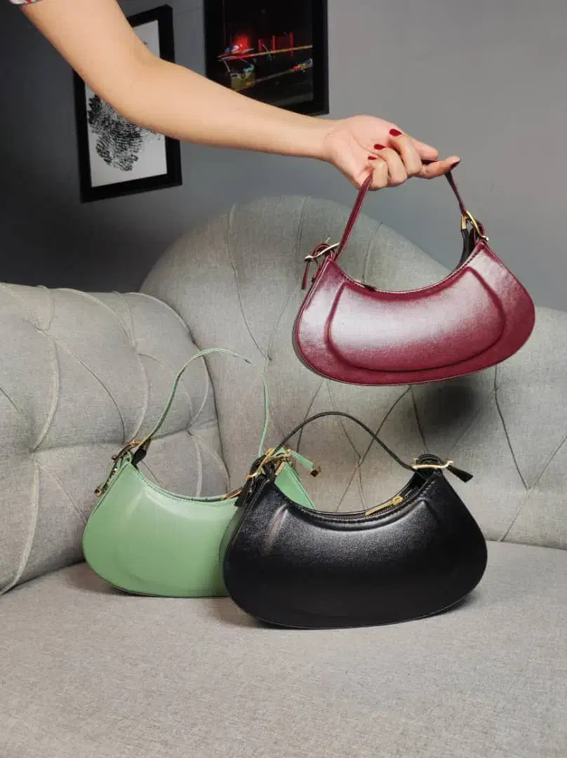 کیف های درجه یک|کیف، کفش، کمربند|رشت, باهنر|دیوار