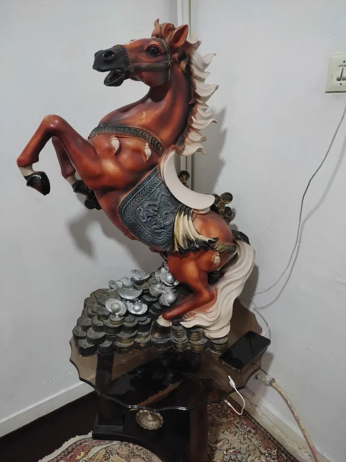 مجسمه اسب|مجسمه، تندیس، ماکت|رباط‌کریم, رباط‌کریم|دیوار