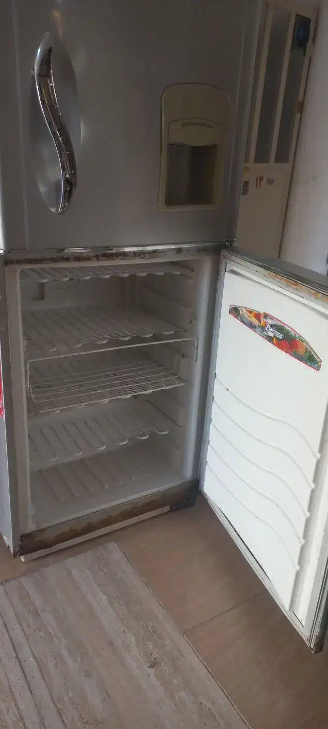 یخچال سالم 5.5میلیون|یخچال و فریزر|صدرا-فارس, فاز ۱|دیوار