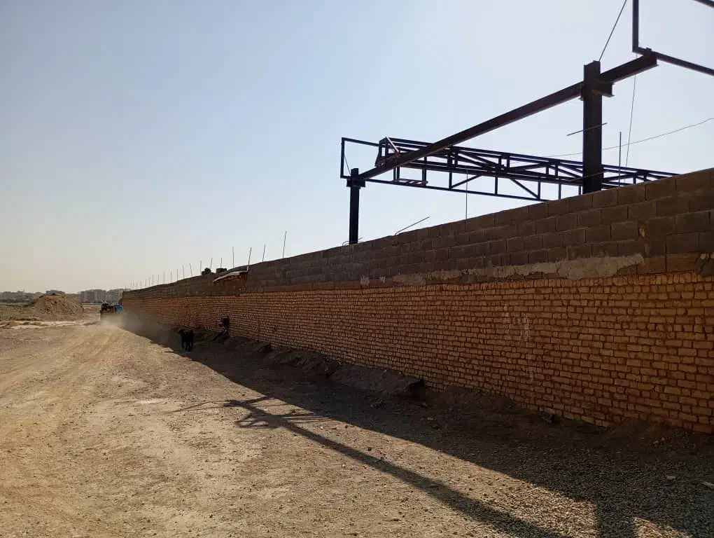 ۱۱هزار متر زمین چهار دیواری جهت انباریا کار دیگه|اجارهٔ دفتر صنعتی، کشاورزی، تجاری|شاهینشهر, برخوار غرب|دیوار