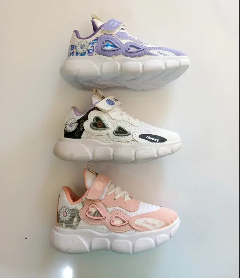 کتونی بچگانه مدل قلبی سایز ۳۱ تا ۳۵ سه رنگ|کفش و لباس بچه|اراک, |دیوار