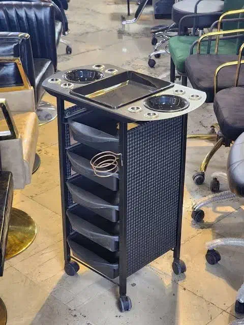 ترولی آرایشگاه نو|آرایشگاه و سالنهای زیبایی|بهبهان, |دیوار