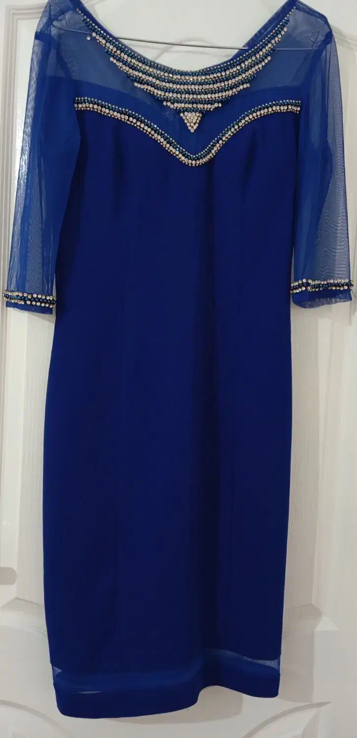 لباس مجلسی|لباس|لالجین, |دیوار