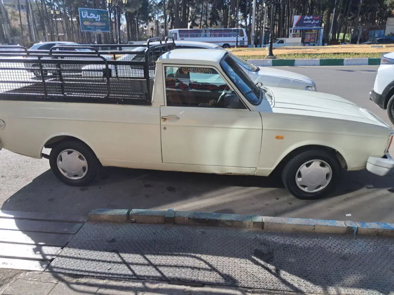 پیکان وانت ۹۳|خودرو سواری و وانت|تهران, بازار|دیوار