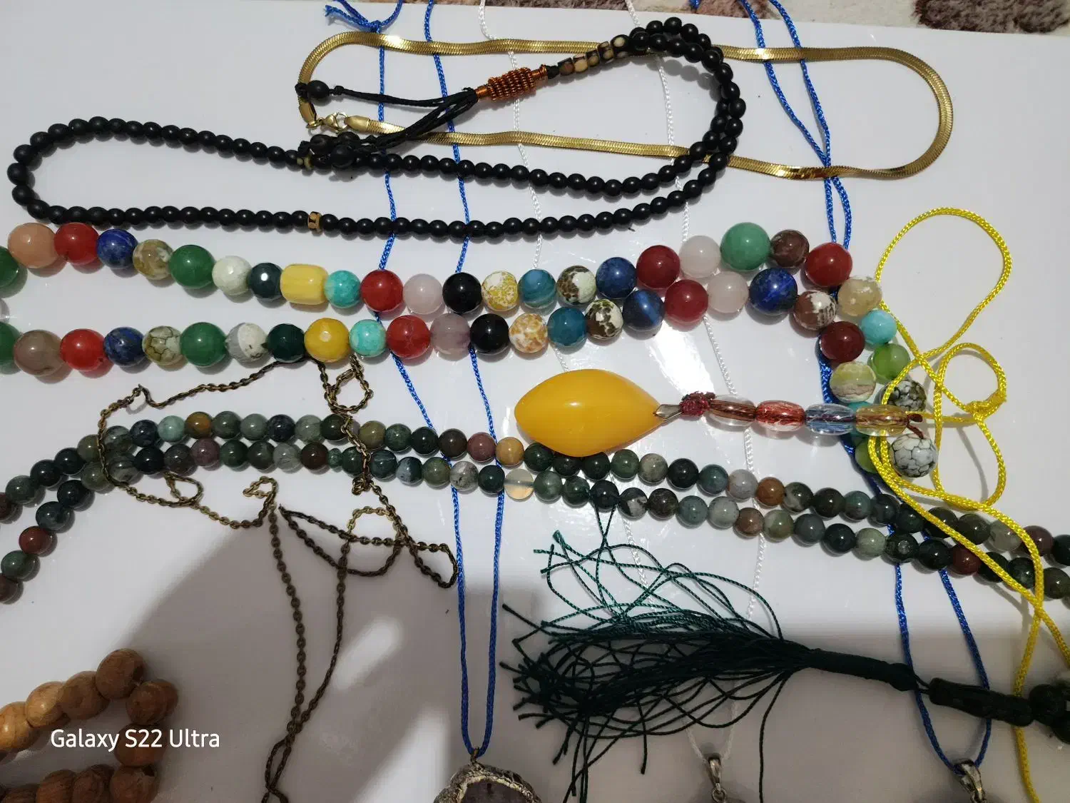 کردنبند و تسبیح و دستبند و زنجیر سنگ اصل|جواهرات|رشت, دیلمان|دیوار