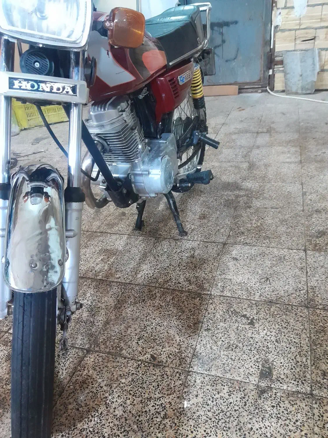 هندا ۱۵۰|موتورسیکلت|رباط‌کریم, رباط‌کریم|دیوار