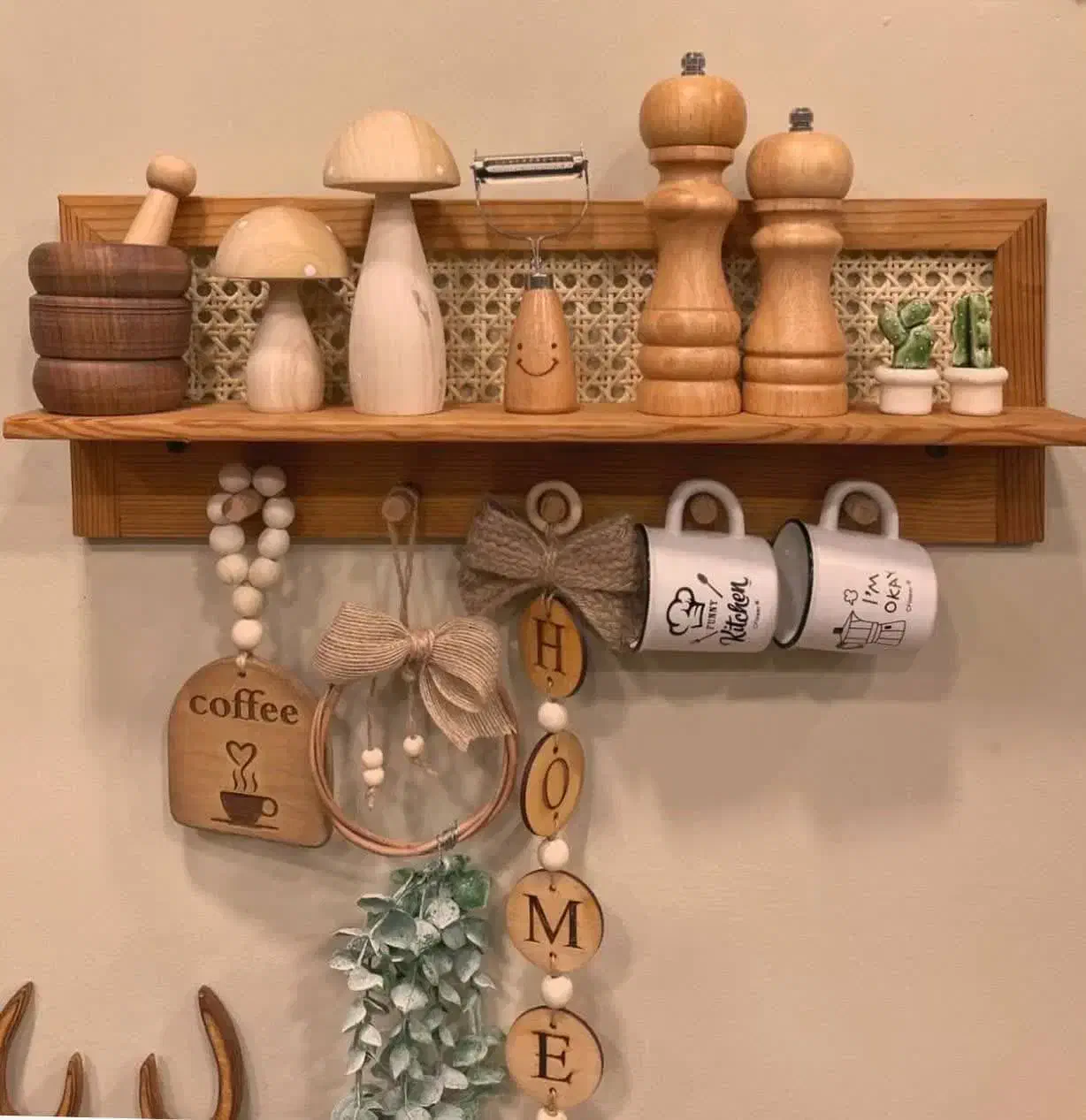 کافی بار دیواری|کتابخانه، شلف، قفسه‌های دیواری|سیرجان, |دیوار