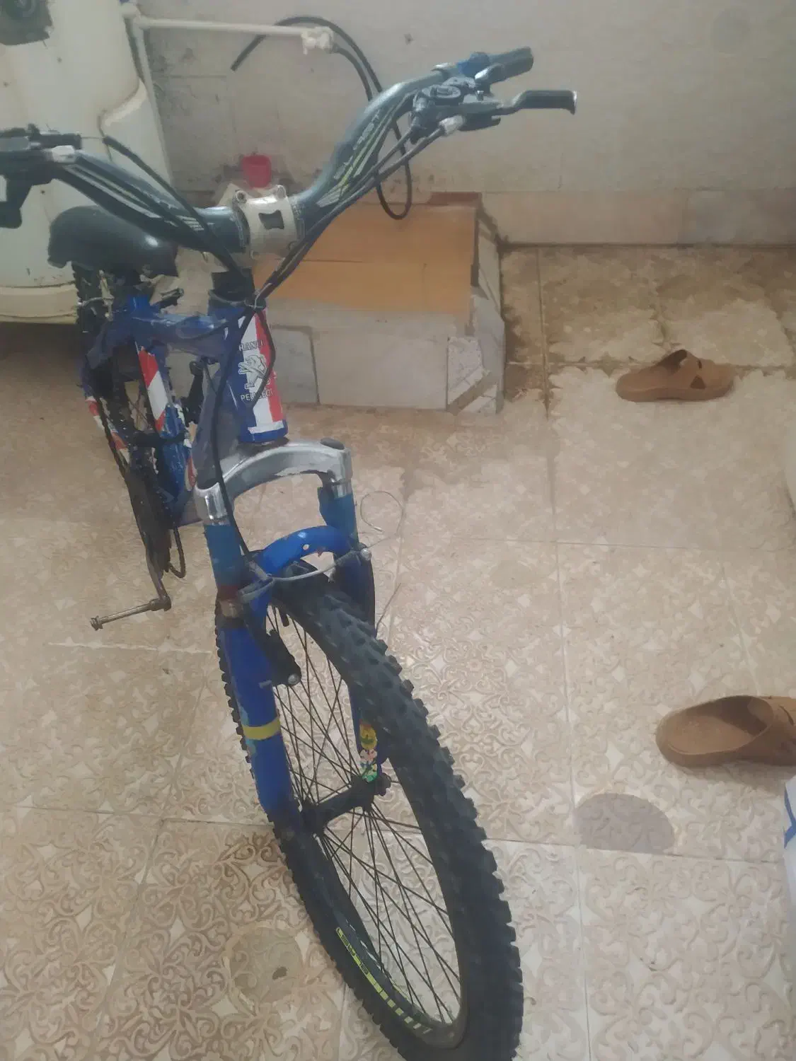 دوچرخه در حد نو لاستیک و تیوب نوه|دوچرخه، اسکیت، اسکوتر|سرفاریاب, |دیوار