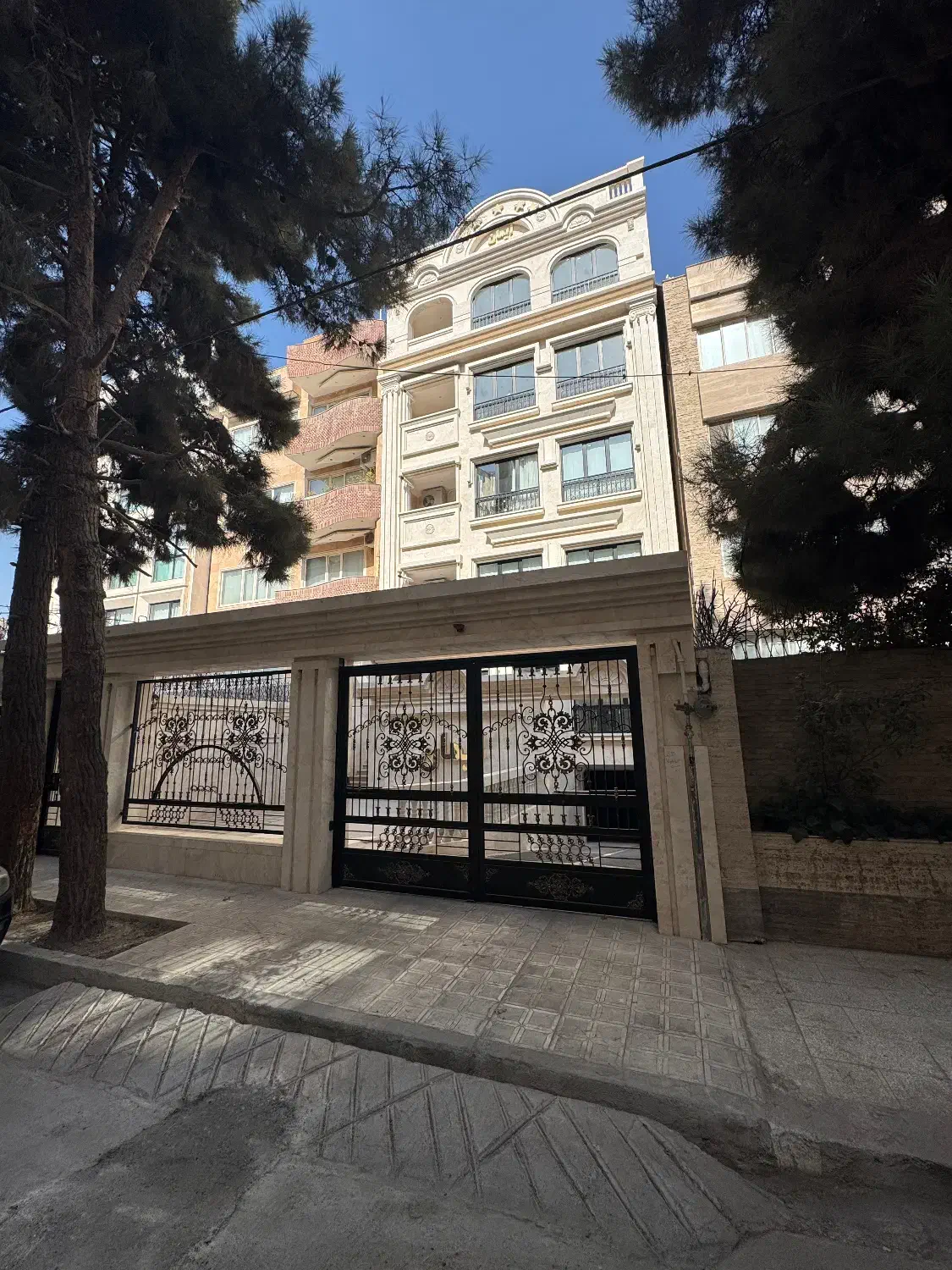 اپارتمان ۸۰ متری بهارستان ۱ (شهرک طالقانی)|فروش آپارتمان|مشهد, بهارستان|دیوار