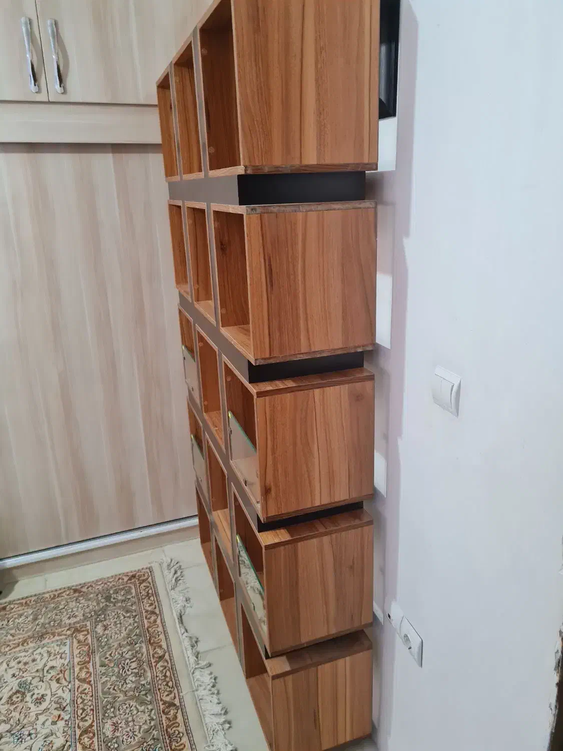 کتابخانه و استند|کتابخانه، شلف، قفسههای دیواری|اردبیل, |دیوار