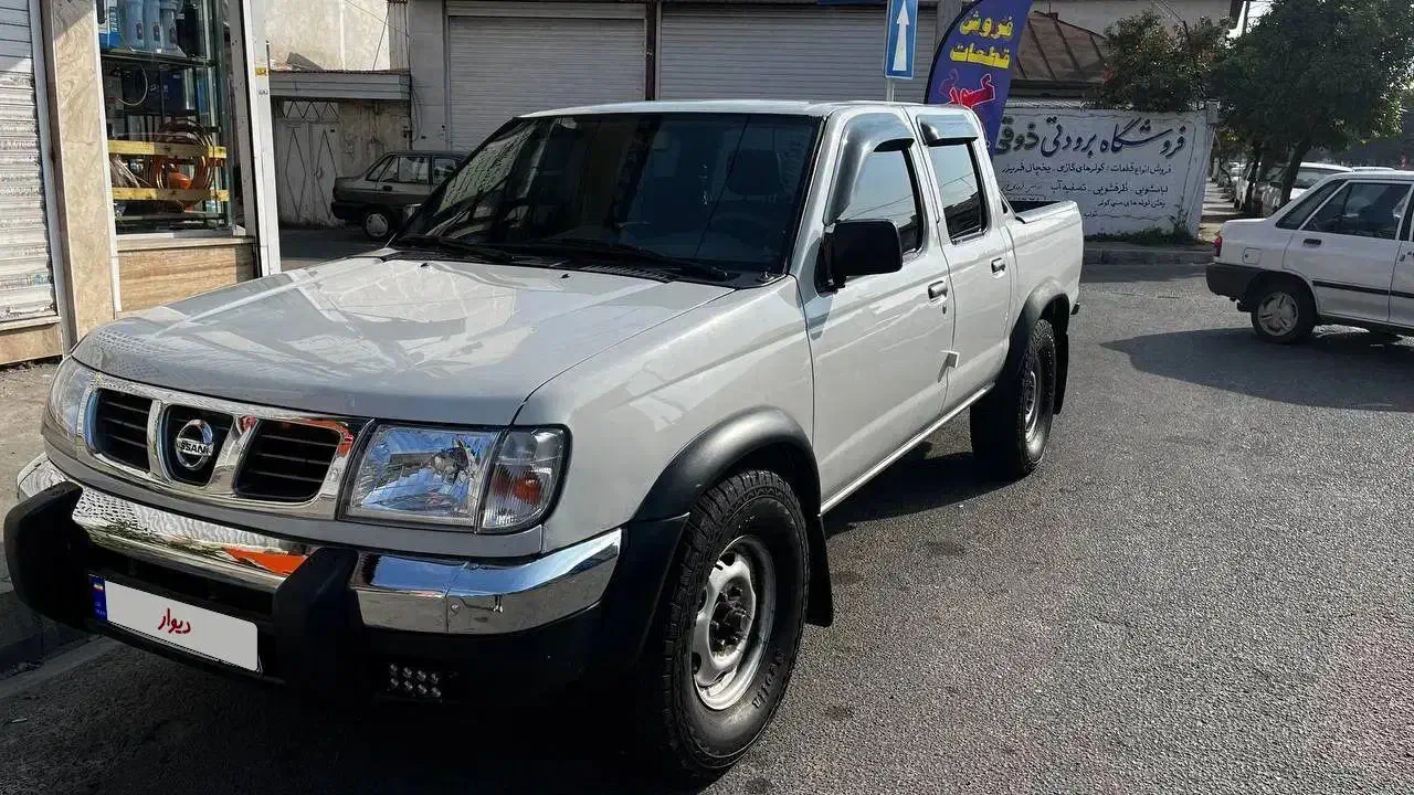نیسان پیکاپ 4 در سفید|خودرو سواری و وانت|دالخانی, |دیوار