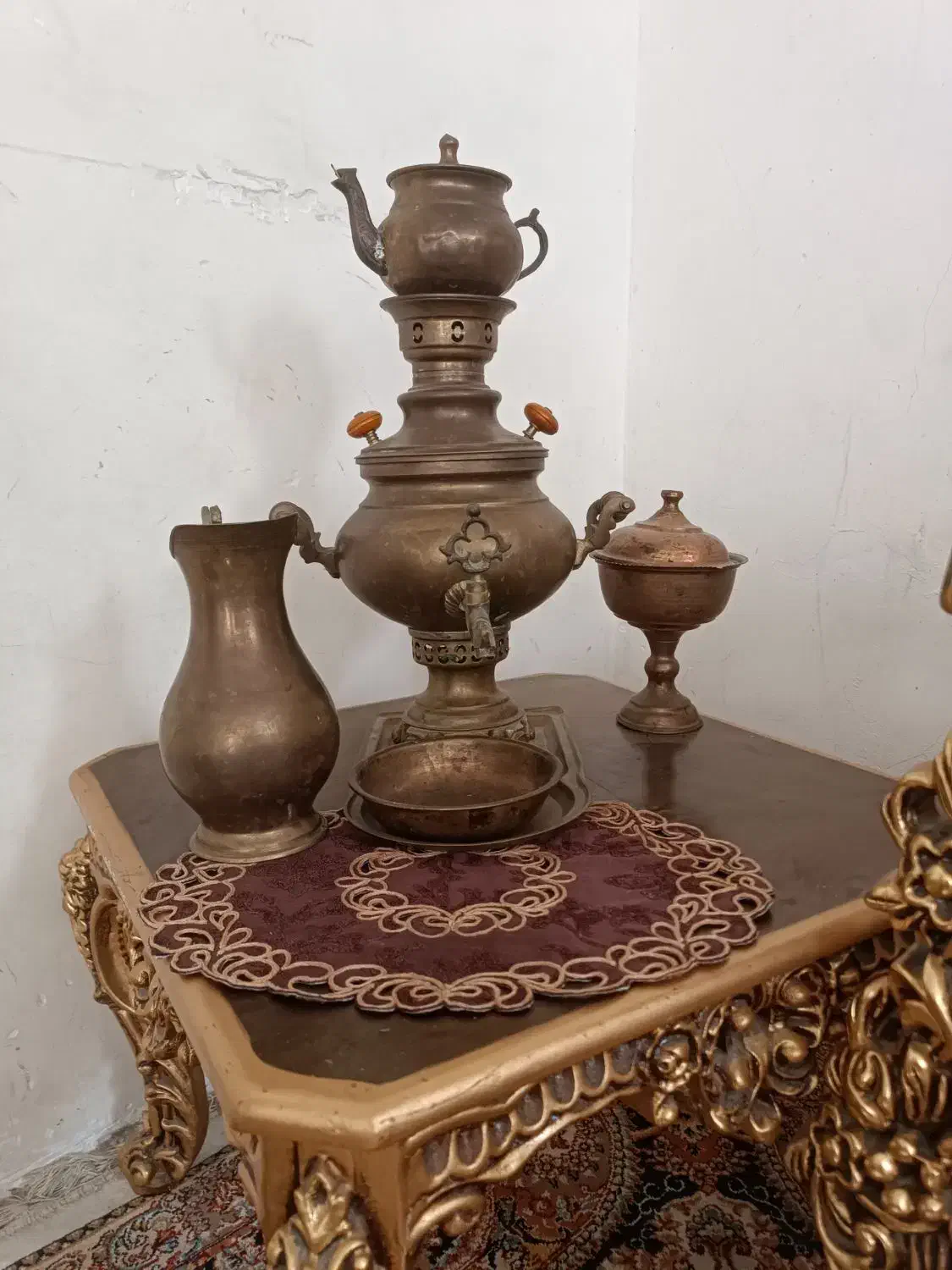 سماور زغالی همراه با  قوری وقندانو پارچ و سینی|کلکسیون اشیاء عتیقه|گناباد, |دیوار