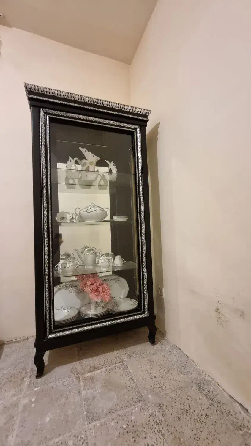 بوفه|بوفه، ویترین، کنسول|سنقر, |دیوار