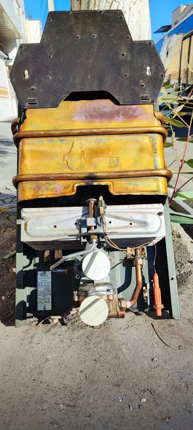 B115 قدیم بوتان|آبگرمکن، پکیج، شوفاژ|ساوه, |دیوار