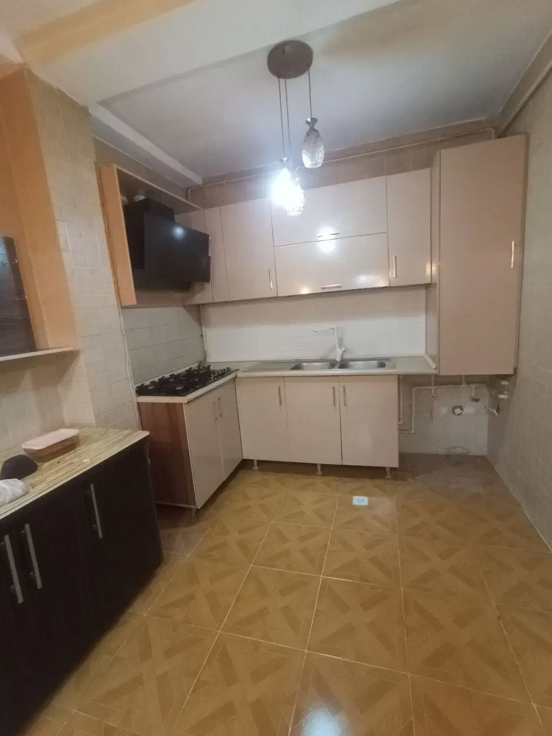 واحد63متری/بازسازی شده/بلوار نجفی  بلوارنیک بخش|فروش آپارتمان|بندر انزلی, معلم|دیوار