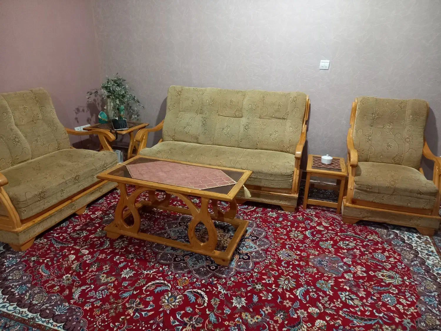 مبل راحتی ۷نفره|مبلمان خانگی و میز عسلی|کوهسار (البرز), |دیوار