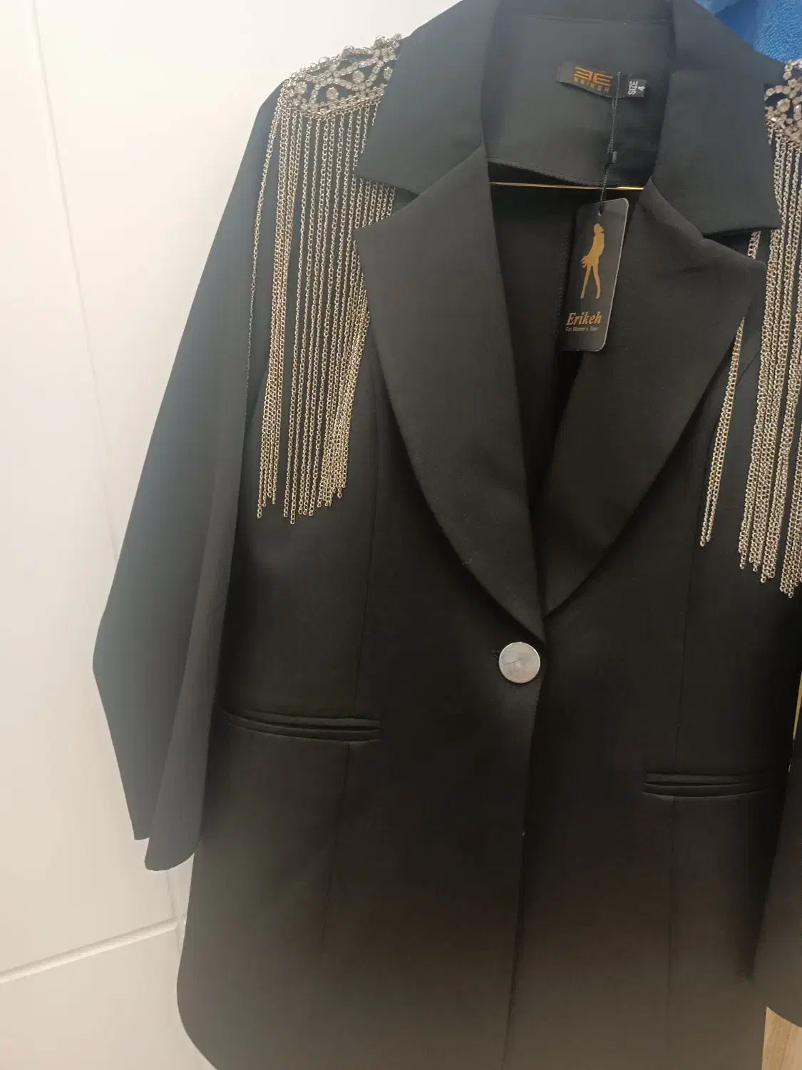 کت مشکی|لباس|کرمانشاه, |دیوار