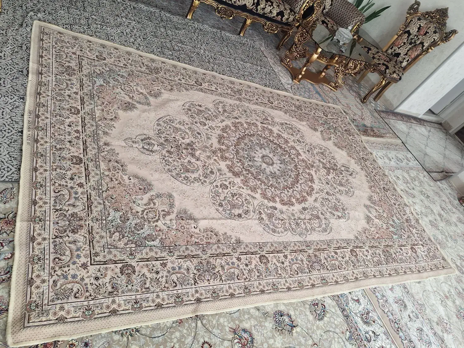 رو فرشی 6متری در حد نو|روفرشی|همدان, |دیوار