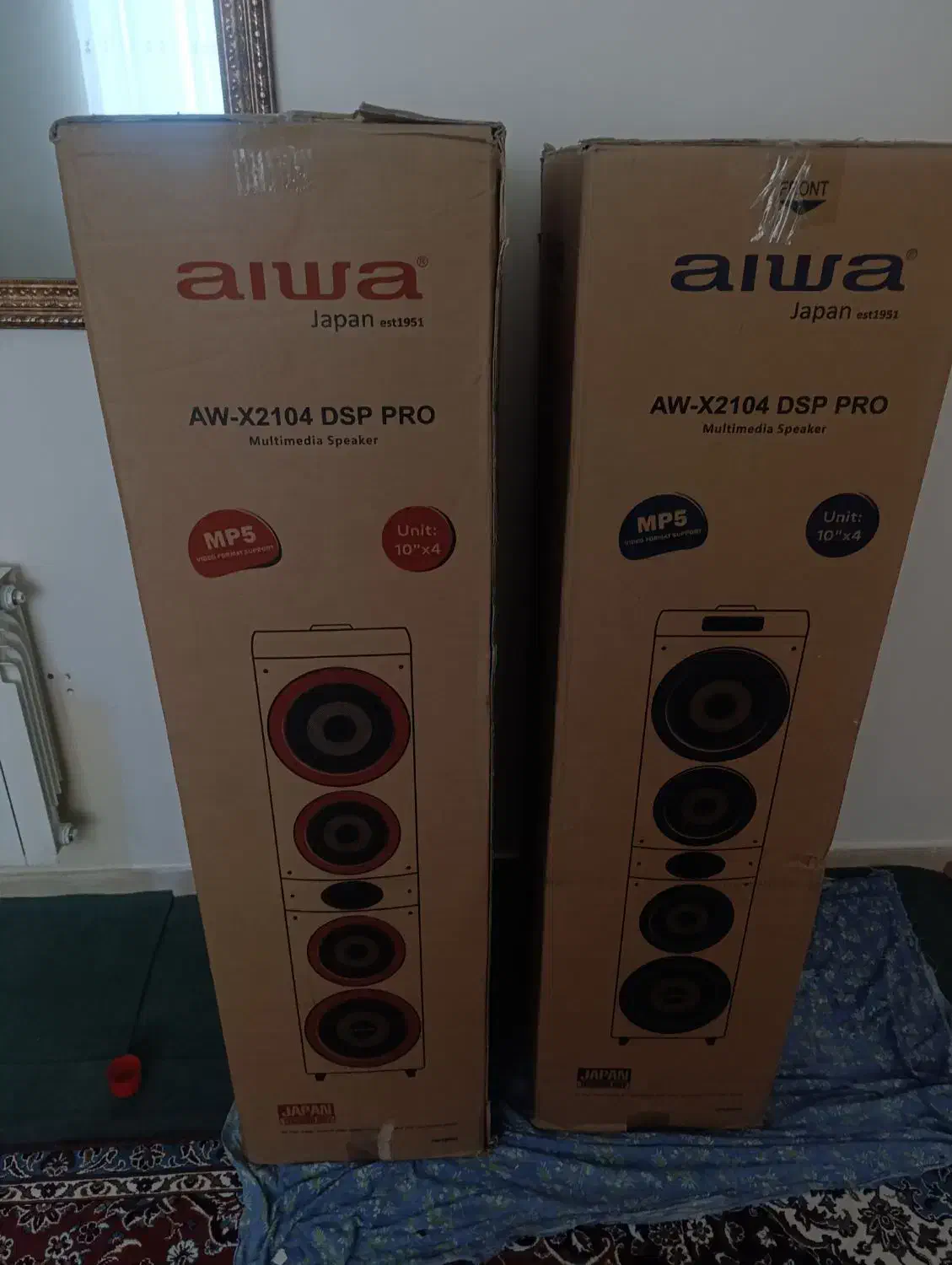 یک جفت باند مدل AIWA|سیستم صوتی خانگی|ری, جوانمرد قصاب|دیوار