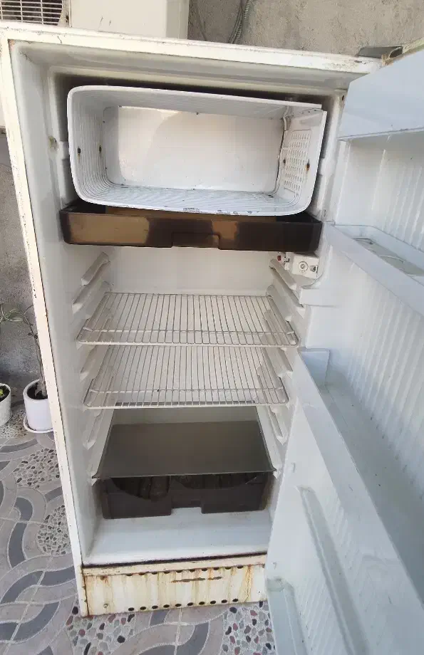 فروش یخچال ایران پویا کارکرده سالم|یخچال و فریزر|آبدان, |دیوار