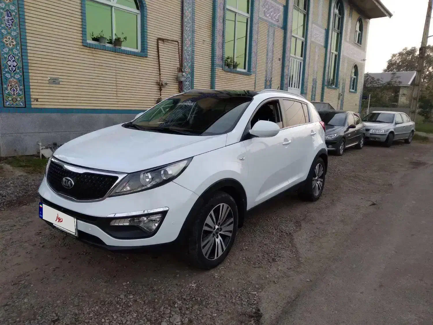 اسپورتیج ۲۰۱۵ منطقه آزاد|خودرو سواری و وانت|رشت, هلال احمر|دیوار