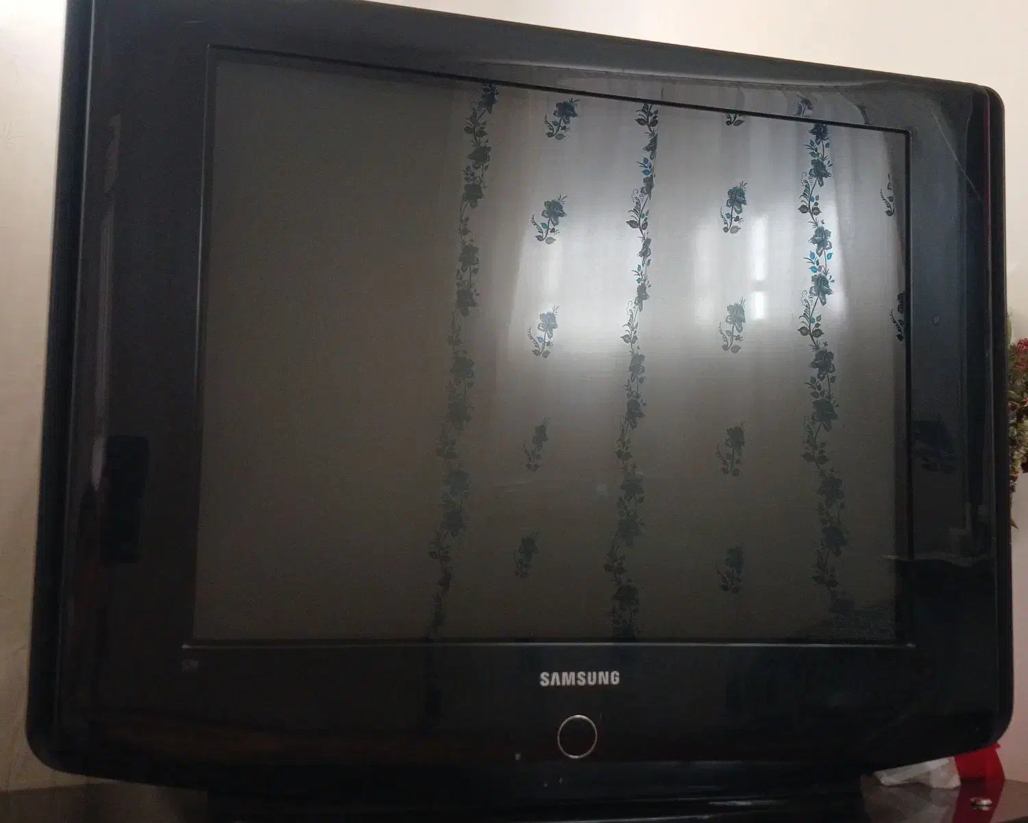 در حد نو|تلویزیون و پروژکتور|کنگاور, |دیوار