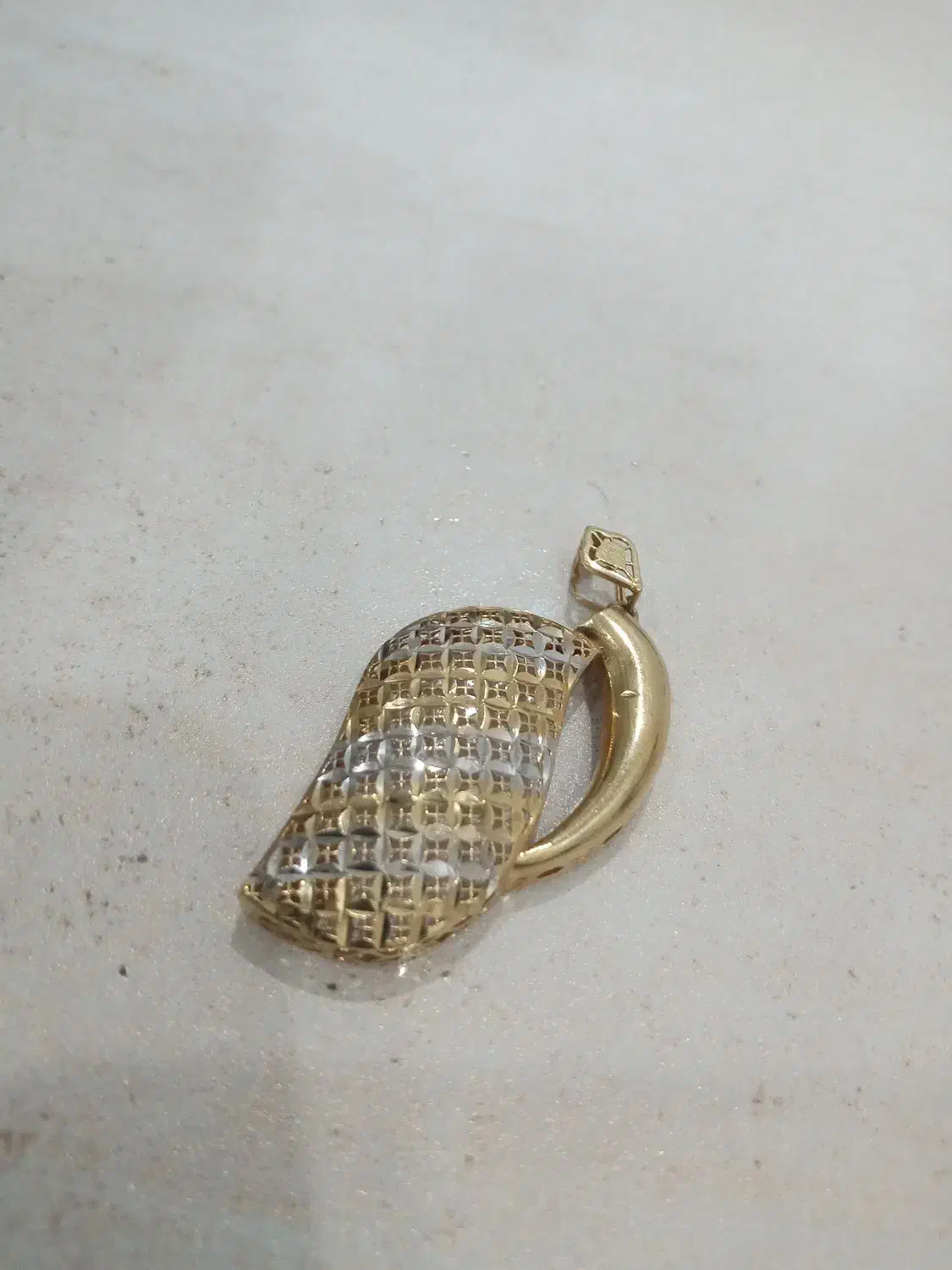 طلای ۱۸عیار ۱۵۰ بالای تابلو|جواهرات|الوند, |دیوار