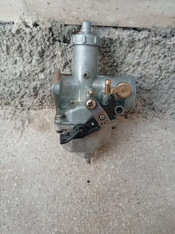 کاربرات موتور 125|قطعات یدکی و لوازم جانبی|رامهرمز, |دیوار