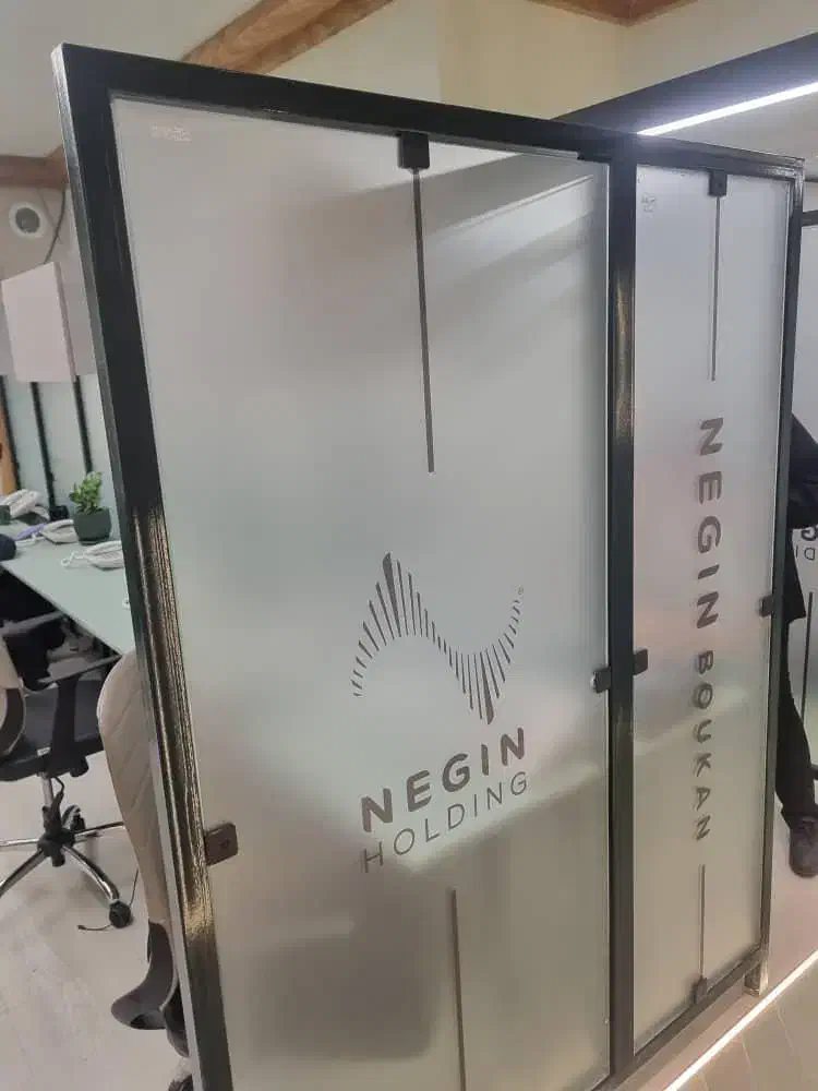 نصب برچسب ضدگلوله،ماتکن|مصالح و تجهیزات ساختمان|تهران, فردوسی|دیوار