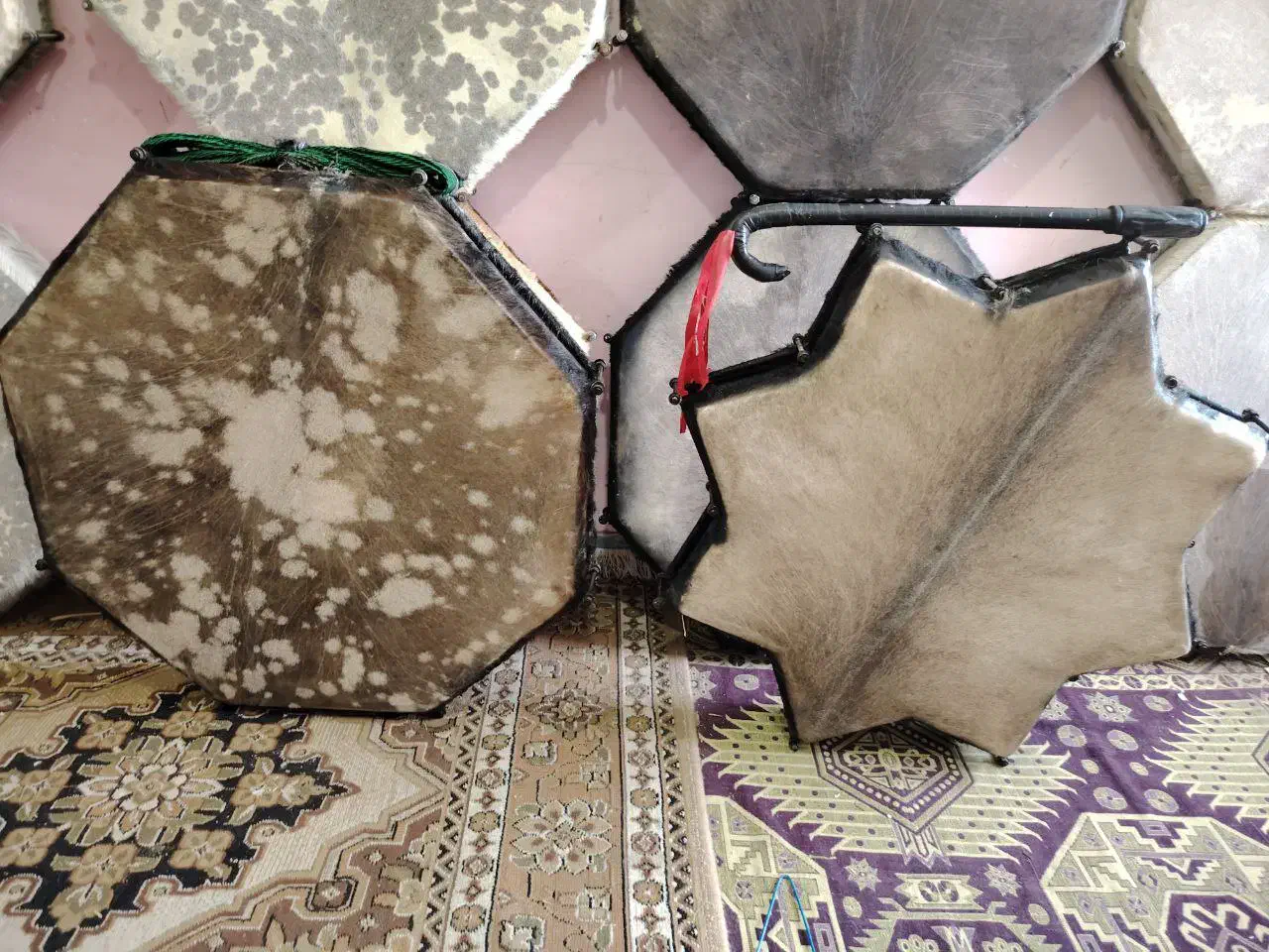 طبل|درام و پرکاشن|زرند, |دیوار