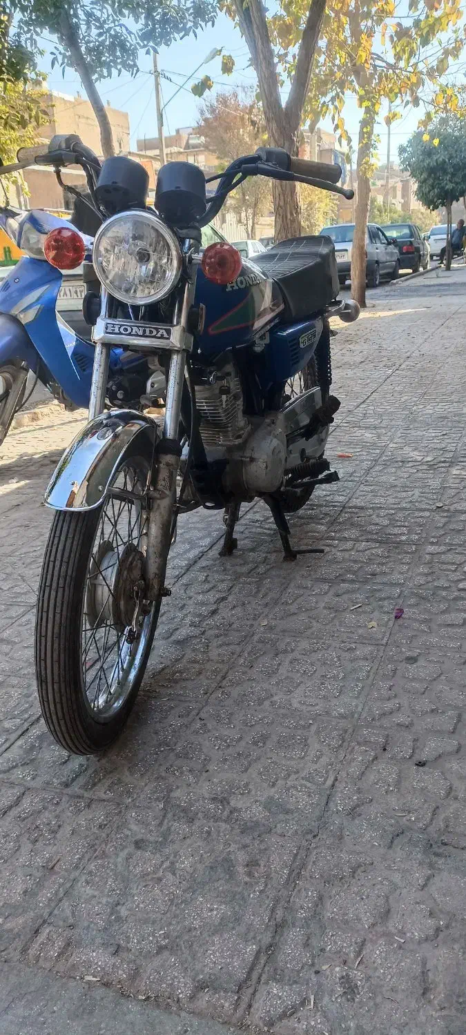 موتور مزا یده ای در حد 95|موتورسیکلت|مرودشت, ژیان|دیوار