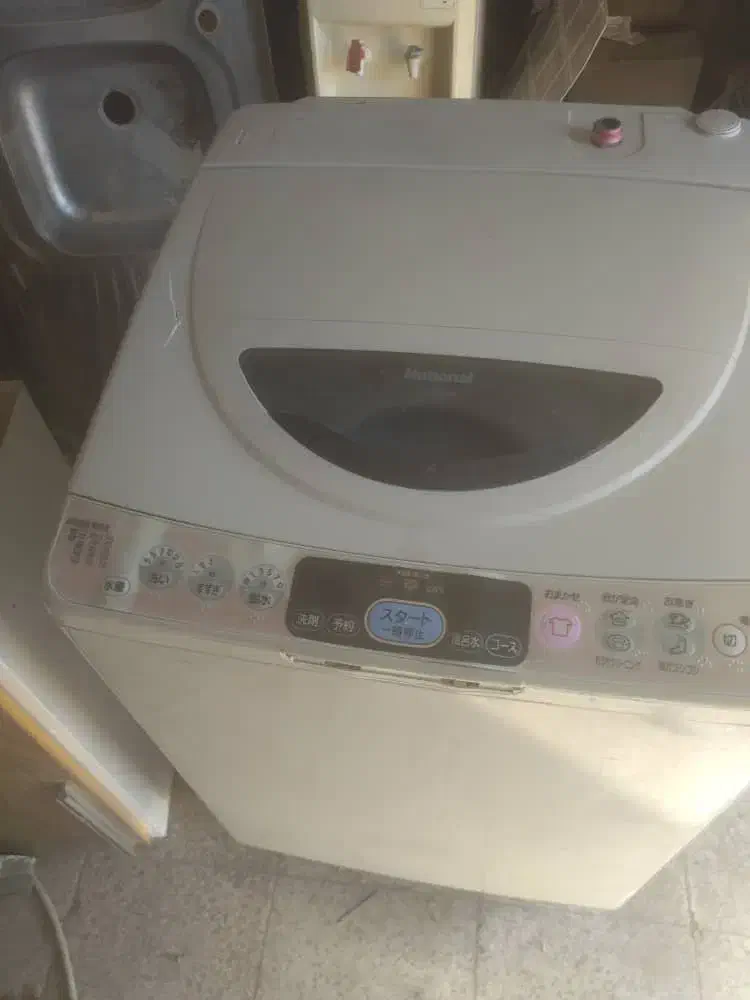 لباسشویی فول اتوماتیک ناسیونال ۸کیلویی|ماشین لباسشویی و خشککن لباس|برازجان, |دیوار