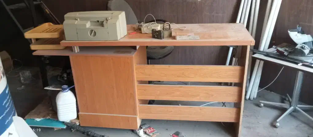 فروش میز و صندلی اداری|مبلمان اداری|کرج, برغان|دیوار