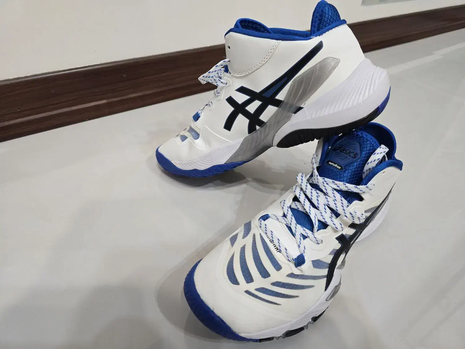 کتانی ورزشی|تجهیزات ورزشی|قم, شهرک قدس|دیوار