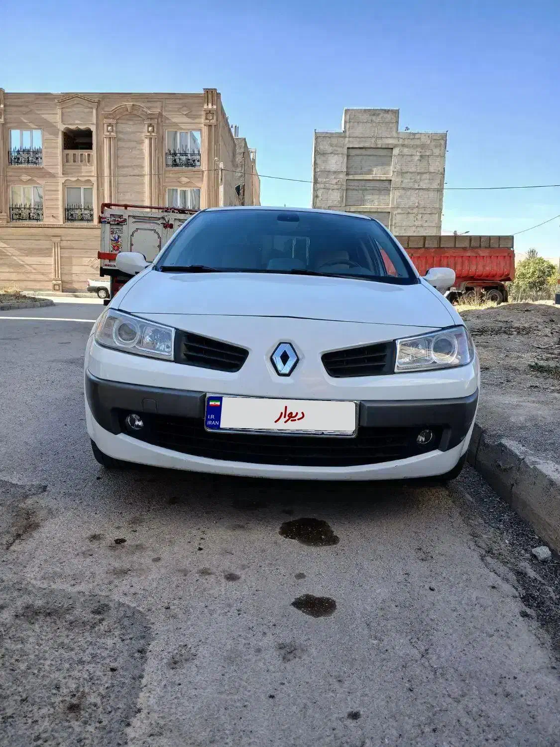 مگان ۲۰۰۰ مدل ۹۱ اتومات|خودرو سواری و وانت|همدان, |دیوار