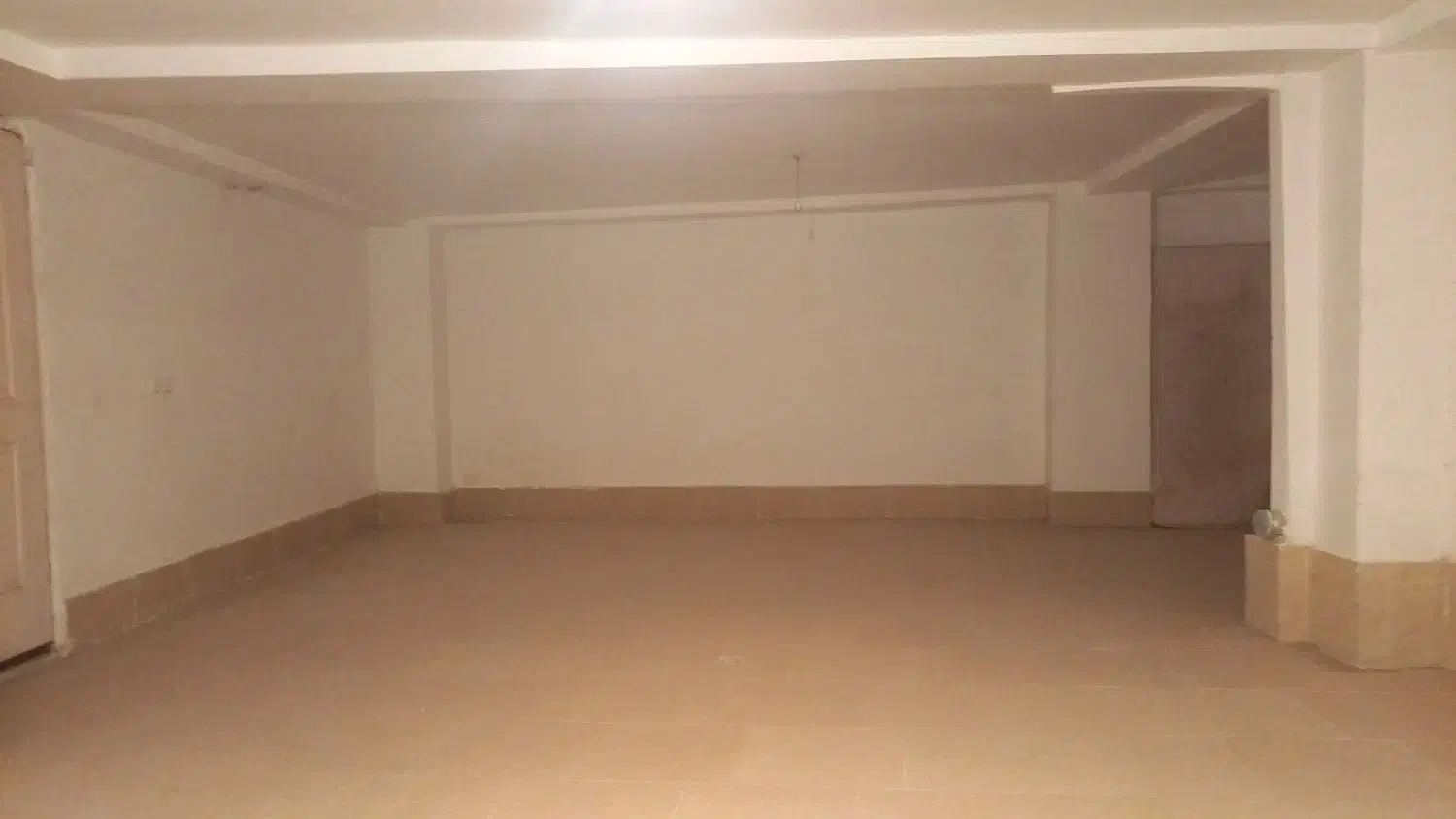 اجاره انبار یا انباری ۱۱۰ متر در صالحیه|اجارهٔ مغازه و غرفه|اسلامشهر, سیمرغ|دیوار