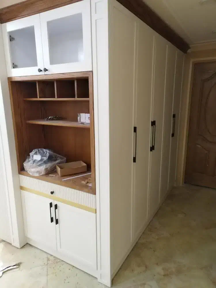 کمک نصب کابینت|استخدام صنعتی، فنی، مهندسی|یزد, |دیوار