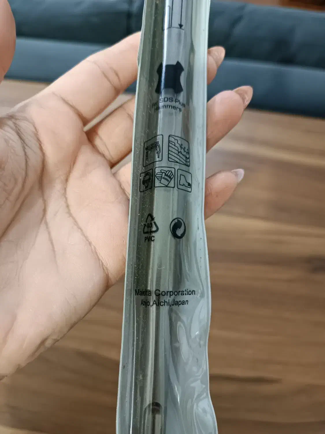 قلم چیزل نوک تیز و آچار بکس ( ماکیتای ژاپن)|ابزارآلات|اندیشه, اندیشه فاز ۵|دیوار