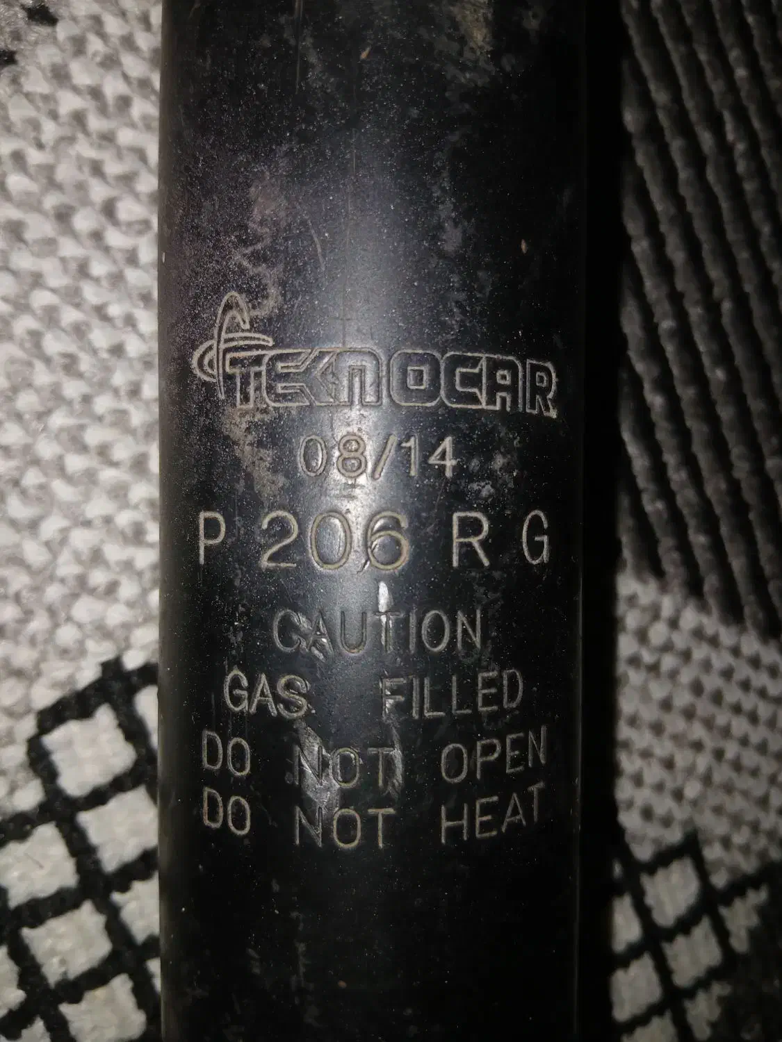 یک جفت کمک فنر عقب ۲۰۶ تیپ ۲ درحد|قطعات یدکی و لوازم جانبی|هشتگرد, فاز ۷ مهستان|دیوار