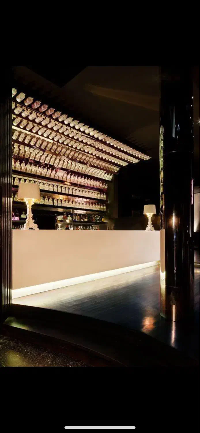 بلواراندرزگو مغازه۱۵۰متر فلت سقف۷ بر۱۰ اجاره|اجارهٔ مغازه و غرفه|تهران, کامرانیه|دیوار