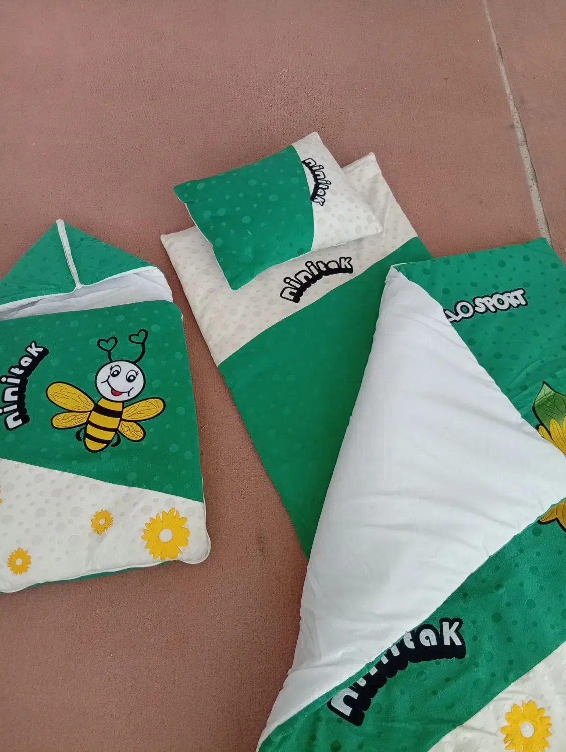 سرویس خواب نوزاد|اسباب و اثاث بچه|بروجرد, |دیوار