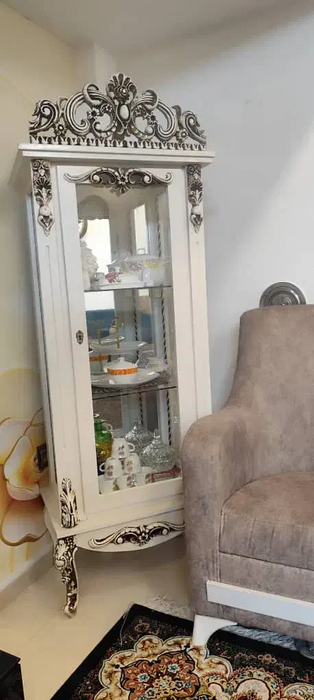 لوازم خانگی|بوفه، ویترین، کنسول|صدرا-فارس, فاز ۱|دیوار