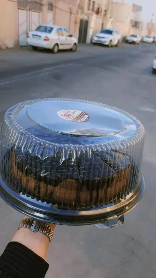 نیروی کار خانوم برای کیک کافه ای|استخدام خدمات فروشگاه و رستوران|یزد, |دیوار