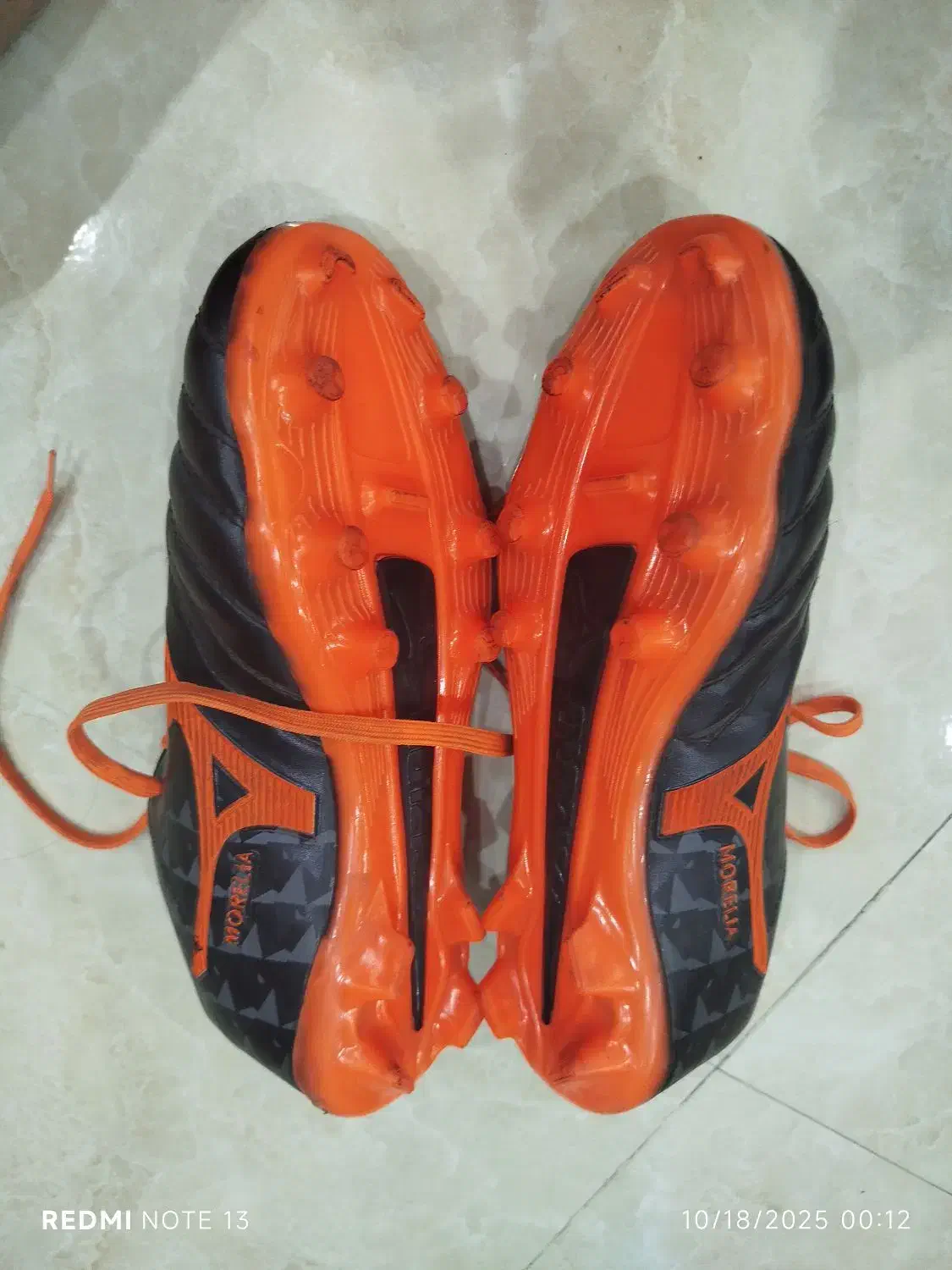 کفش استوک سیاه نارنجی|کیف، کفش، کمربند|ساری, |دیوار